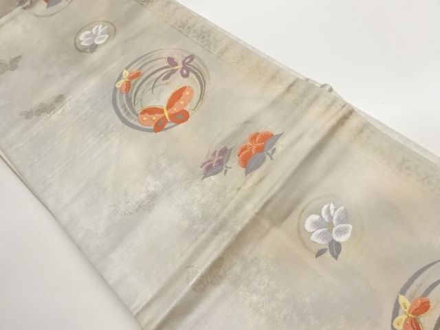 JAPANESE KIMONO / CAMELLIA / BUTTERFLY PATTERN WOVEN A ROUNDED DESIGN 